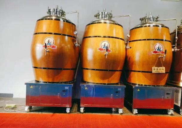 回民餐饮啤酒酿造设备怎么选？开精酿酒吧别花冤枉钱
